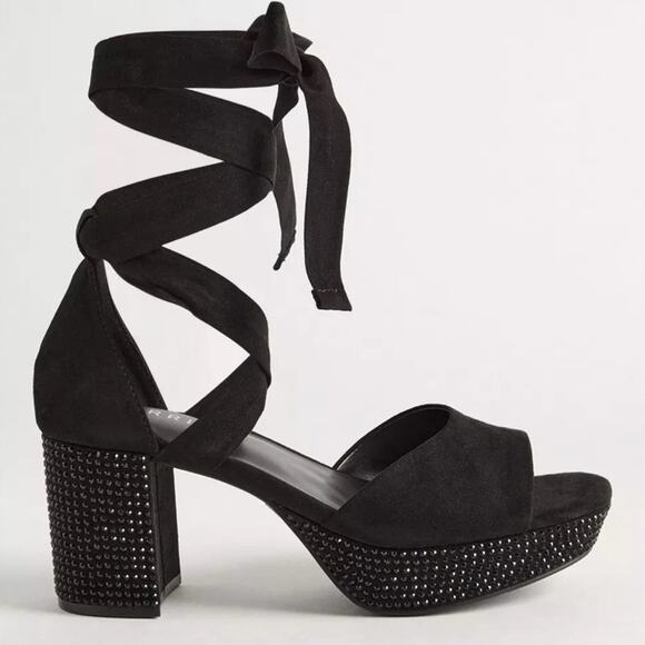 NEW Torrid Black Embellished Wrap Platform Heel - Picture 1 of 10